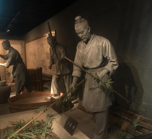 蔡倫改進(jìn)造紙術(shù)，對(duì)中國(guó)后來(lái)的影響有多大？