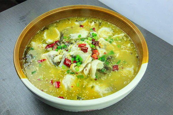 昆明星菜園:酸菜魚最正宗做法 昆明星菜園:酸菜魚最正宗做法